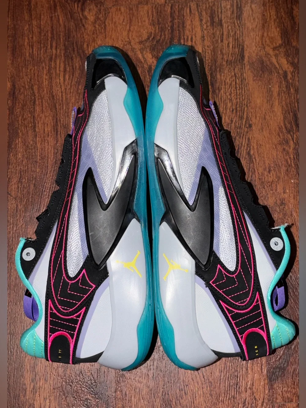 Jordan size 10.5 basketball athletic shoes